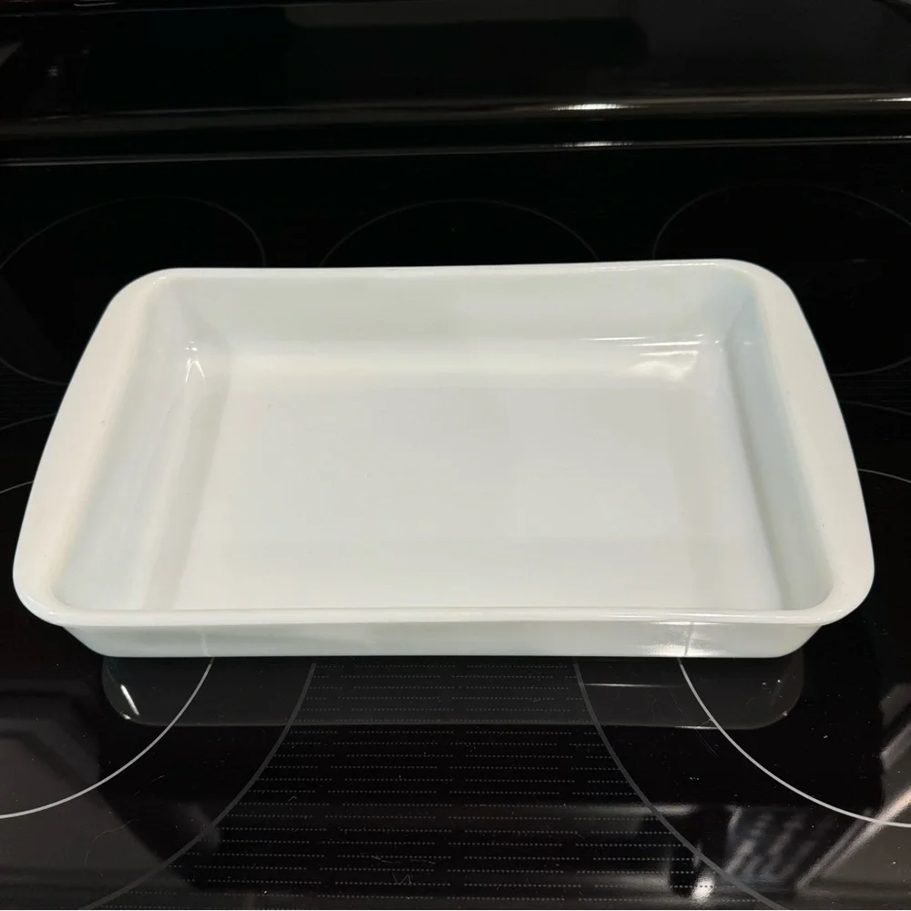 Vintage~Pyrex Ovenware~White Opal Milk Glass~Oblong 2 Qt. Baking Dish~Nice~G2W